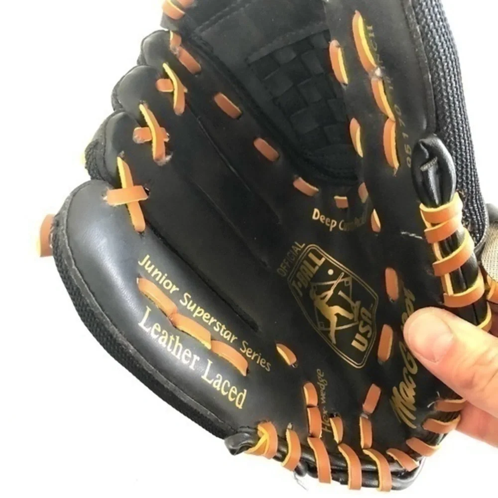 MacGregor Boys T-Ball Glove 10